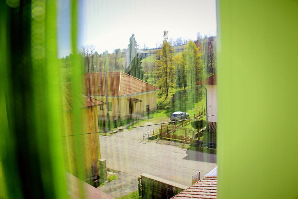 Vila Dravce Exteriér fotografie